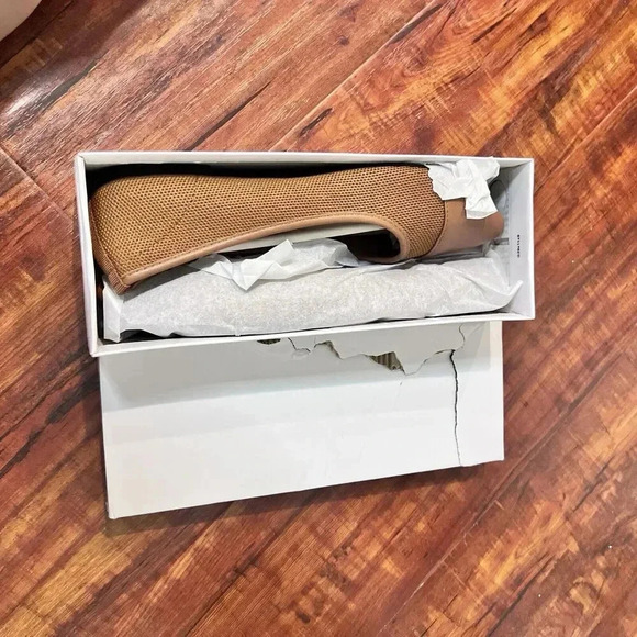 Womens Brown Mesh Pointed Toe Flat Sz US 8 NWOT Minimalist Old Money Classic - Picture 6 of 7